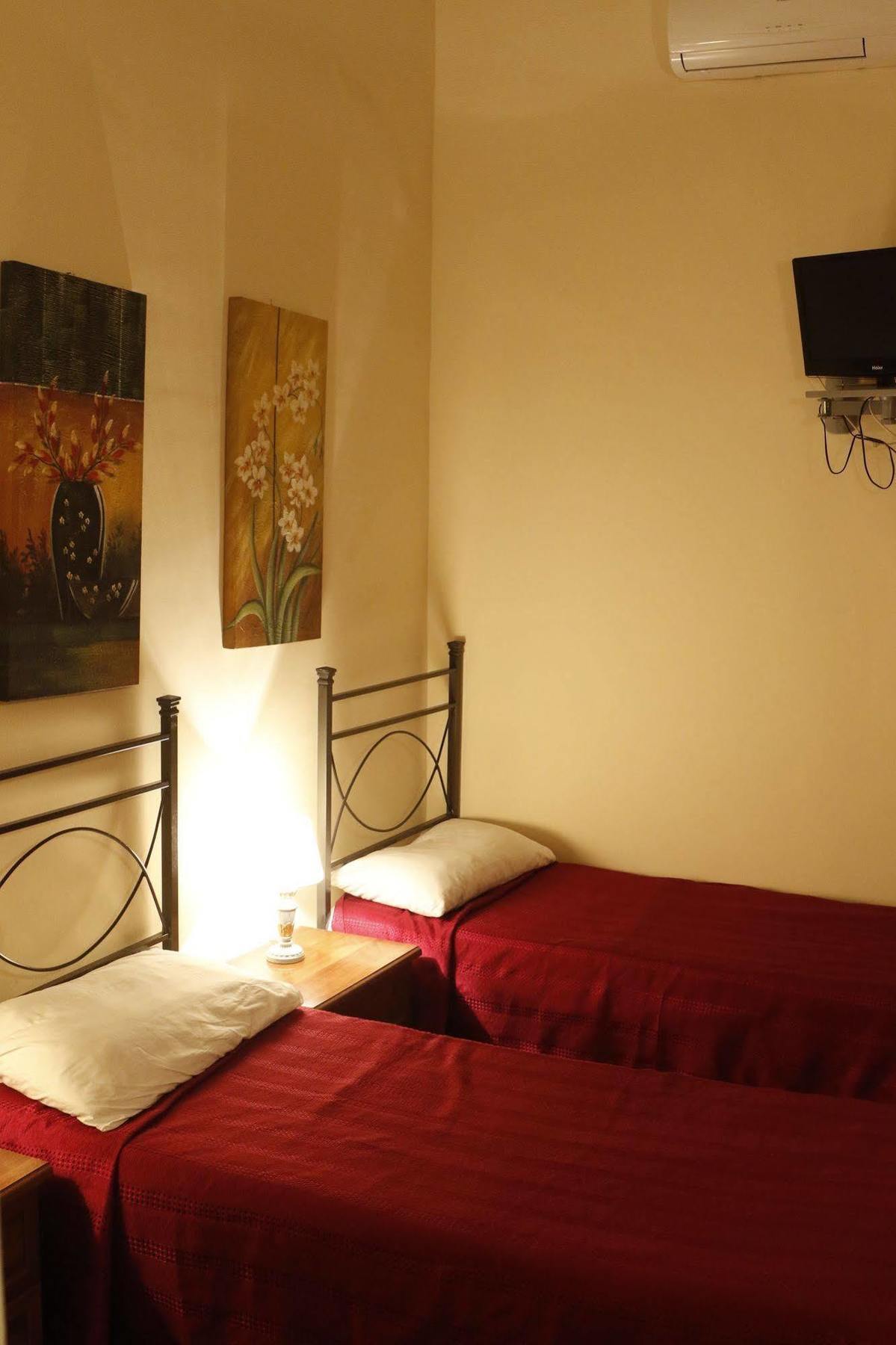San Michele Inn Catane Extérieur photo